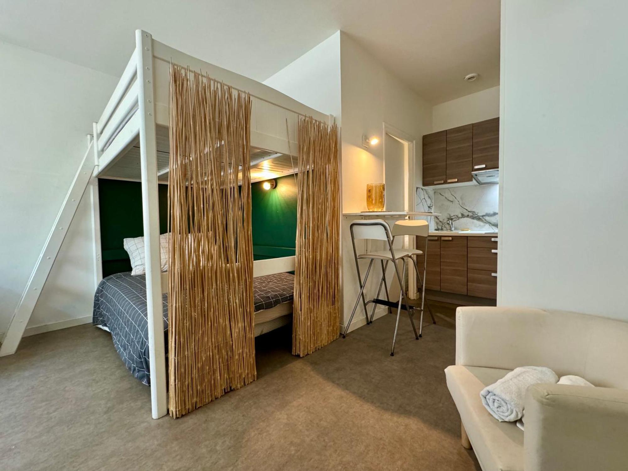 Suite Noya Villeurbanne Exterior photo